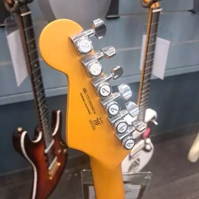 Fender American Pro II Strat 2